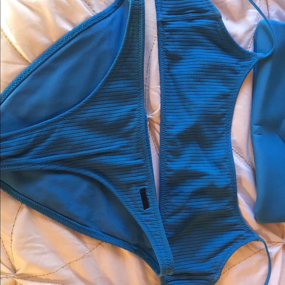 Sunny Boy Triangl Swimsuit